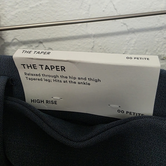 Ann Taylor The Taper Pants - Picture 7 of 10